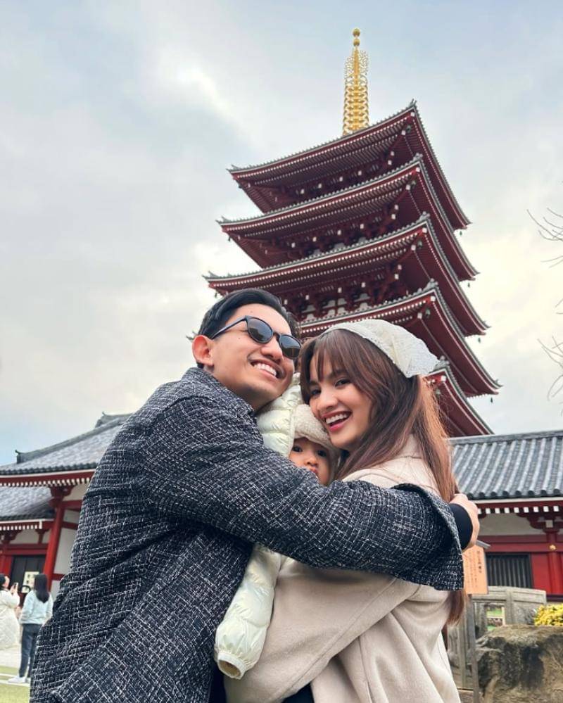 Instagram.com/sabrinaanggraini